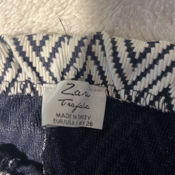 Zara Pencil skirt - Picture 4 of 4